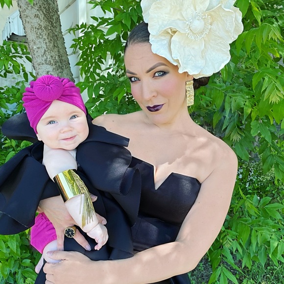 Meet Poppy & ChaCha - Picture 3 of 10